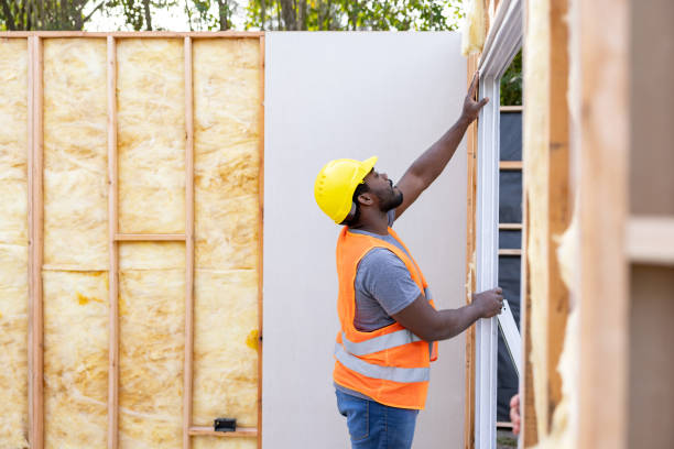Best Commercial Insulation Contractor  in Niagara, WI